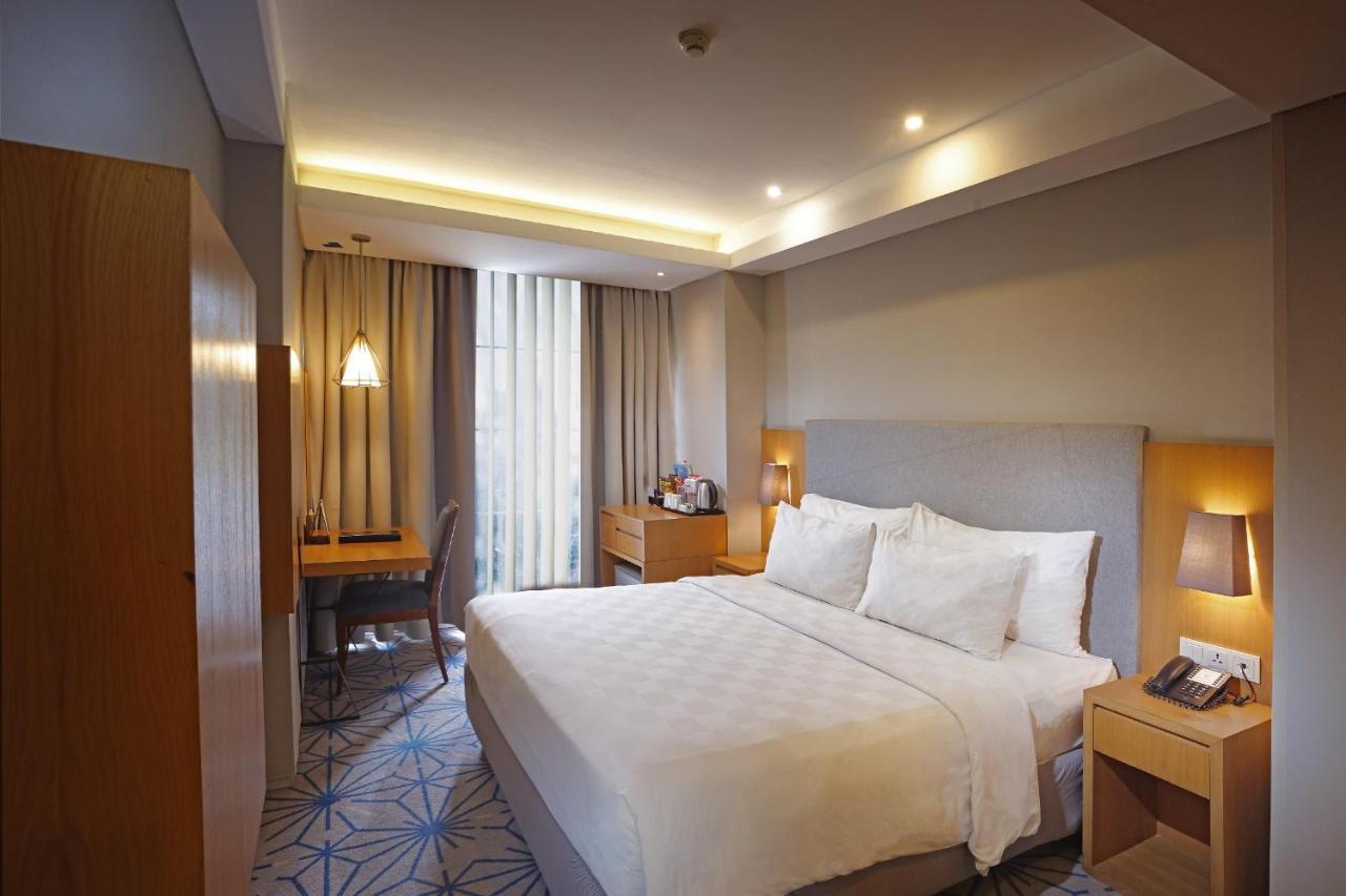 Swiss-Belhotel Pondok Indah Yakarta Exterior foto